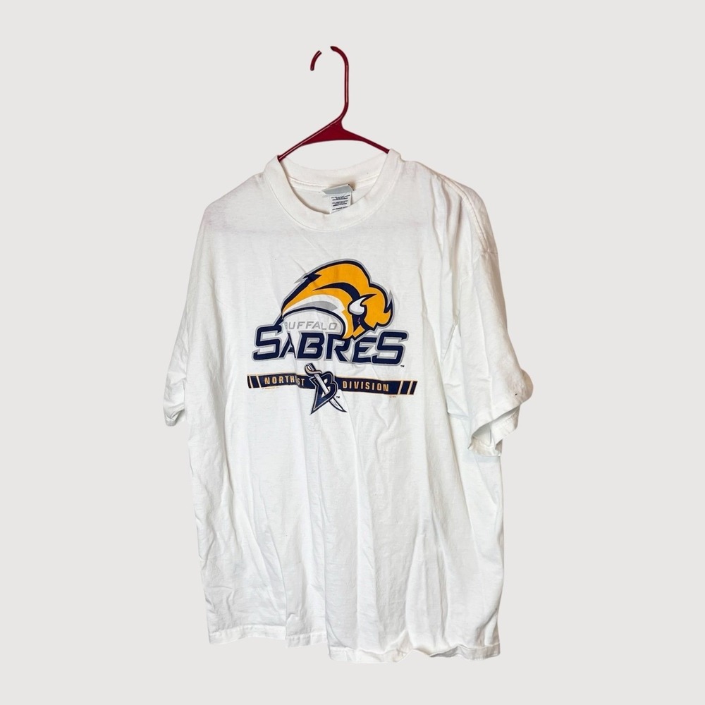 Buffalo Sabres NHL Hockey Northeast Division Mens Tee Shirt Size XL